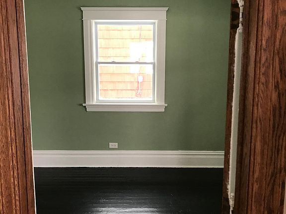 5th image of 27 Summer St