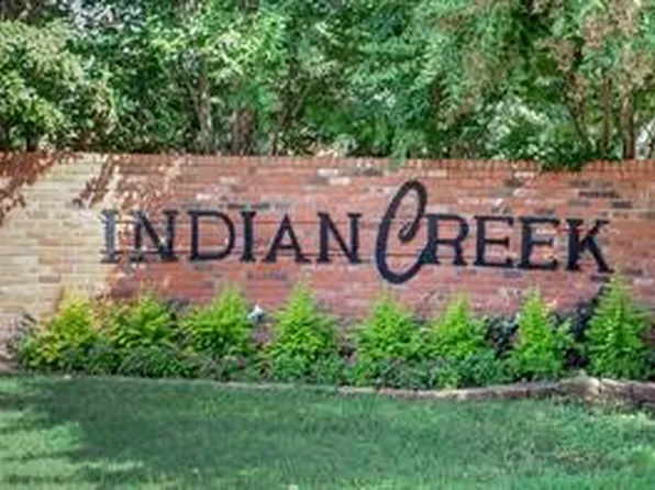 913 Roaring Springs Rd, Fort Worth, TX 76114