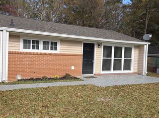 465 Denham St, Riverdale, GA 30274