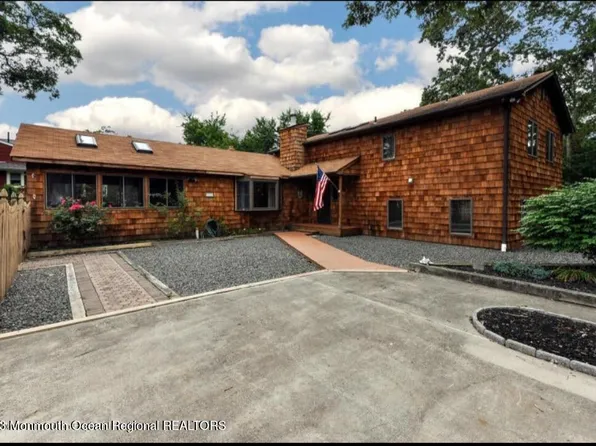 288 Brick Avenue, Berkeley, NJ 08721