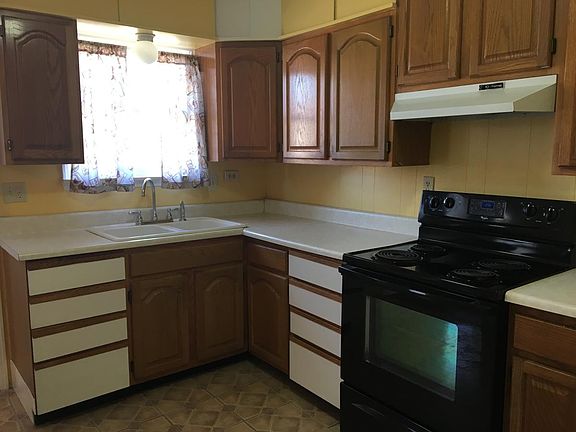 5th image of 1006 W Erwin Ave