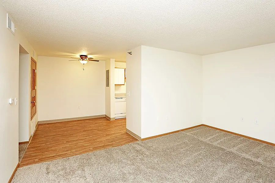 The Arbors Apartments — Photo 3