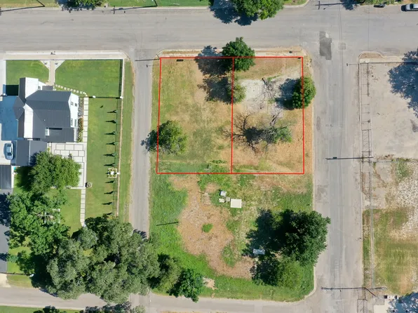901 22ND ST LOT 15-16, Hondo, TX 78861