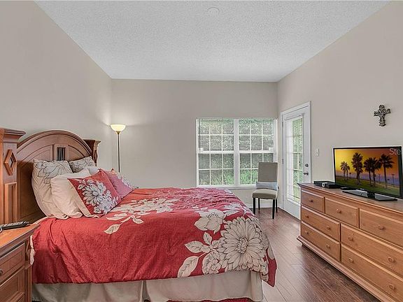 4th image of 6055 Parkview Point Dr