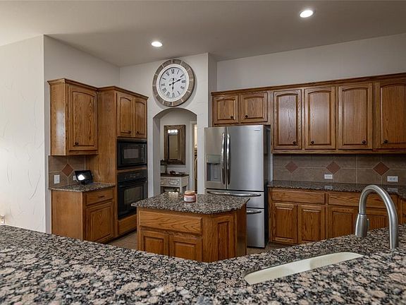 3rd image of 1110 Mossy Rock Dr
