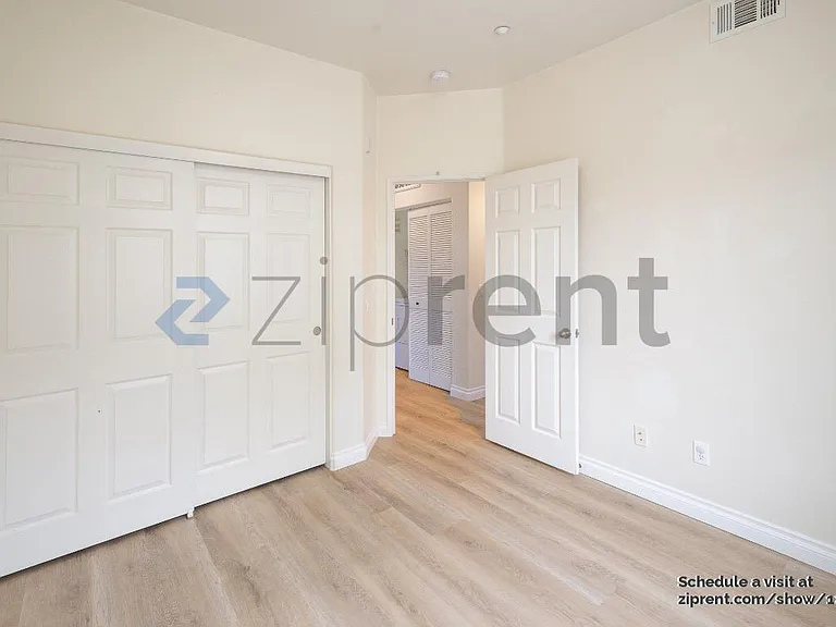 16935 Laurel Hill Ln #181 — Photo 15