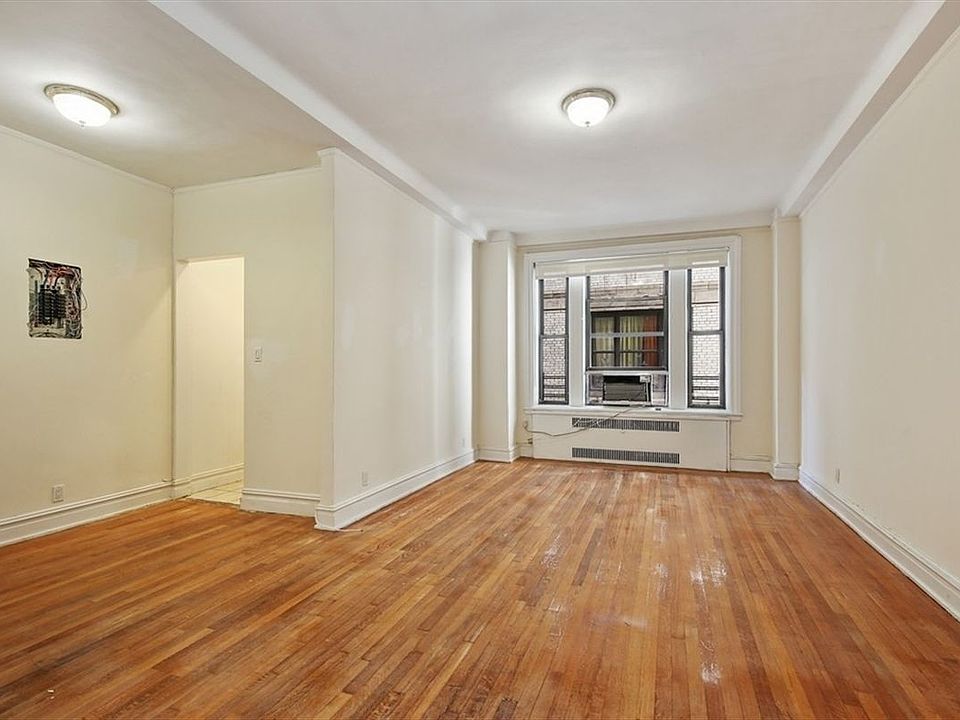 1st image of 525 W End Ave APT 3E