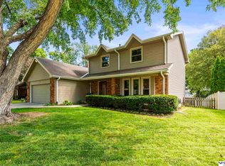 1623 S 170th St, Omaha, NE 68130