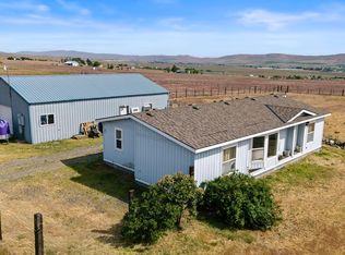 12076 Mieras Rd, Moxee, WA 98936