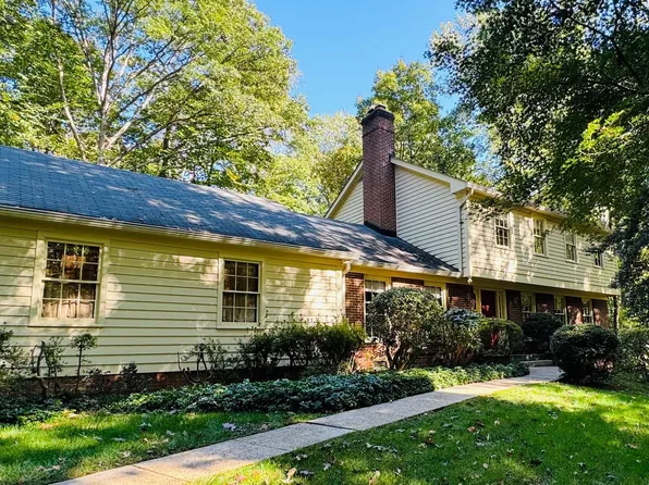 12134 Beaver Creek Rd, Clifton, VA 20124