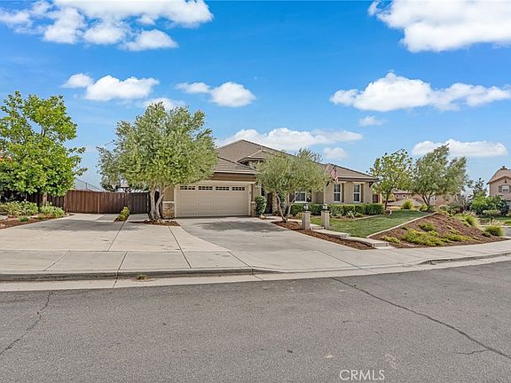 4th image of 23649 Bellwood Ct