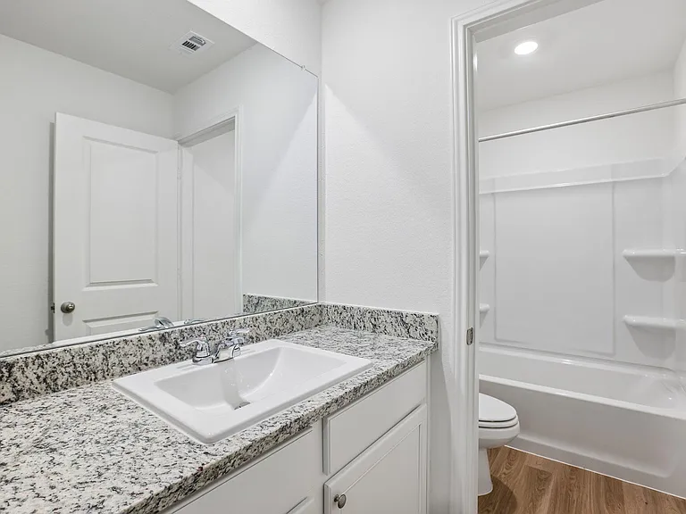 18400 Stellers Sea St — Photo 29