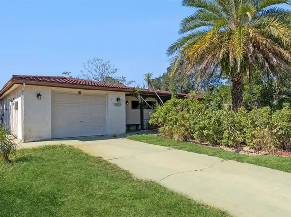 11705 Ibis Ln, Port Richey, FL 34668