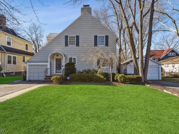 27 Lancaster Ave, Maplewood Twp., NJ 07040