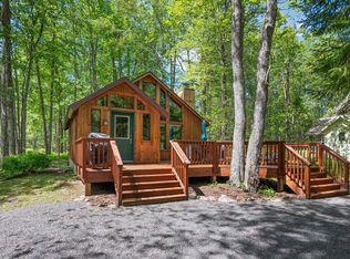 2107 Oak Rd, Oak Rd, PA 18350