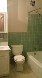 5th image of 604 S 22nd St APT 220