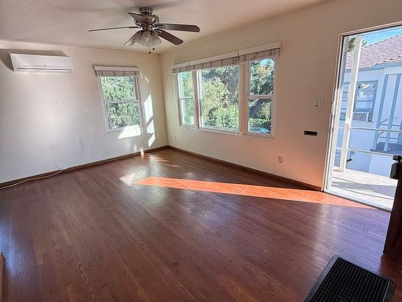 5th image of 1857 31st St