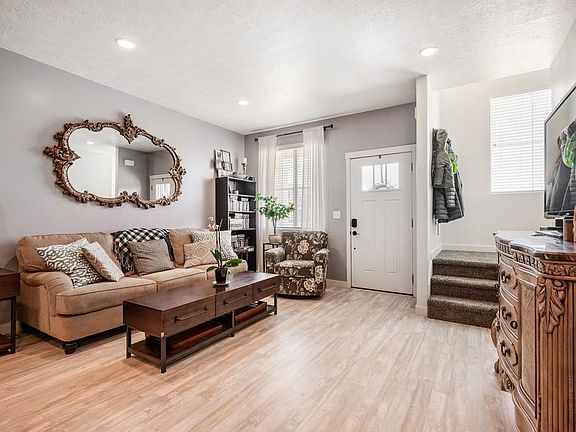 2nd image of 14914 S Thunder Horse Ln W