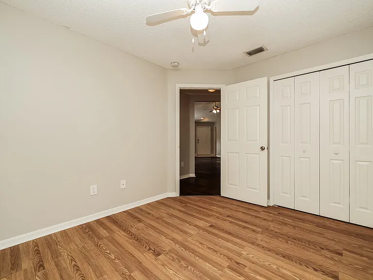 6713 Summer Cove Dr — Photo 13