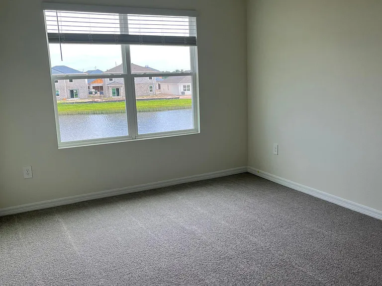 5684 Woodland Sage Dr — Photo 8