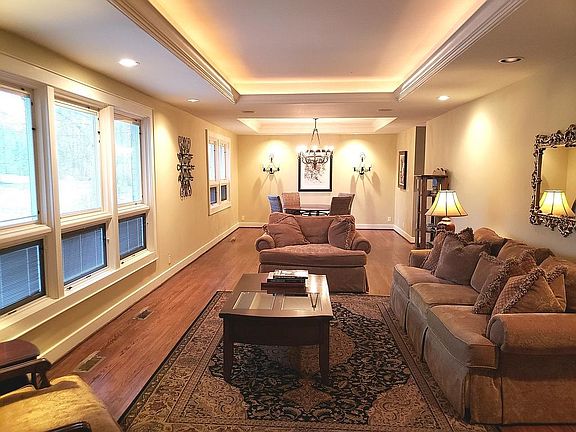 4th image of 6404 Brownlee Dr