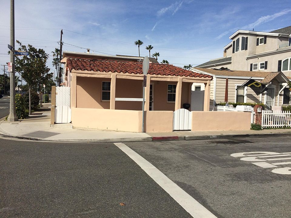 1st image of 205 43rd St