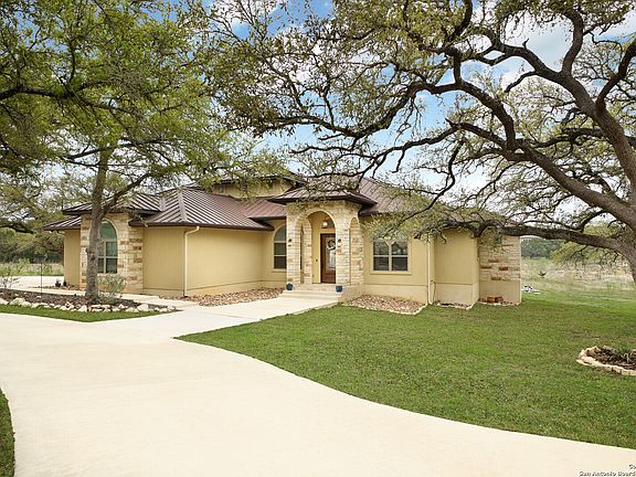 4th image of 5664 Dry Comal Dr