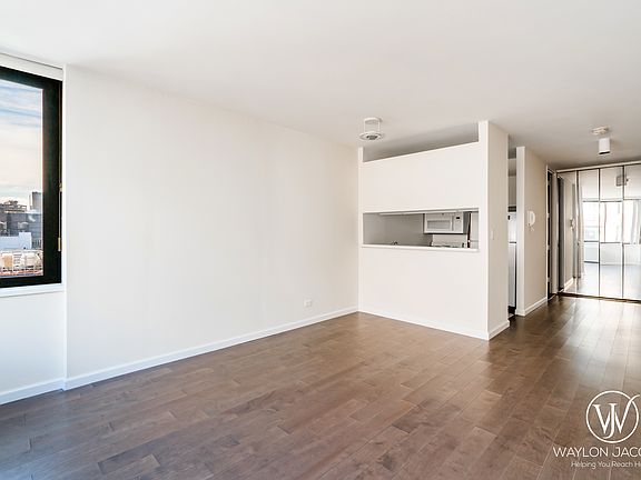 5th image of 300 E 62nd St APT 1003