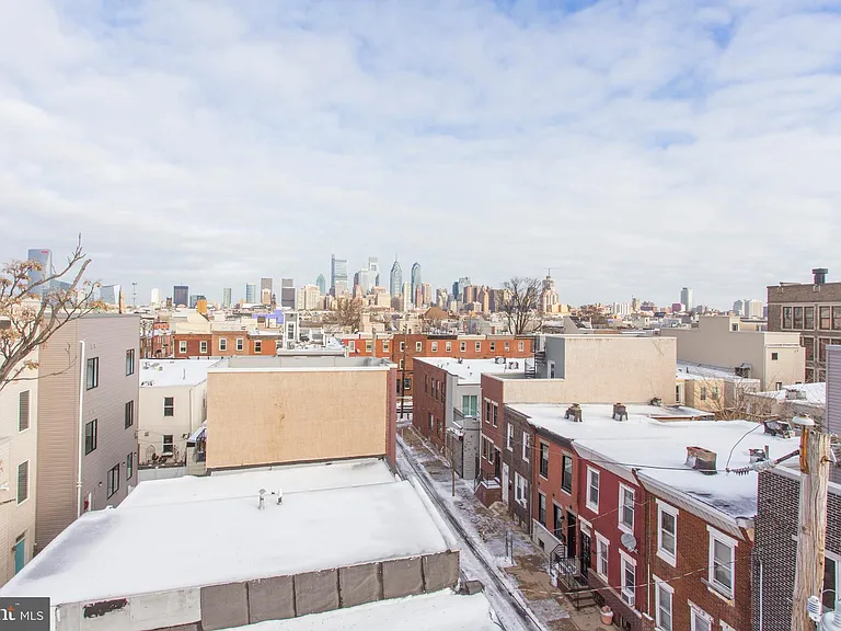 1320 S Opal St #2 — Photo 16