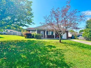 621 Pearl St, Belmont, WV