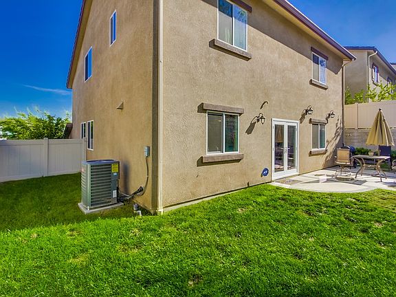 2nd image of 3725 Hawley Ave