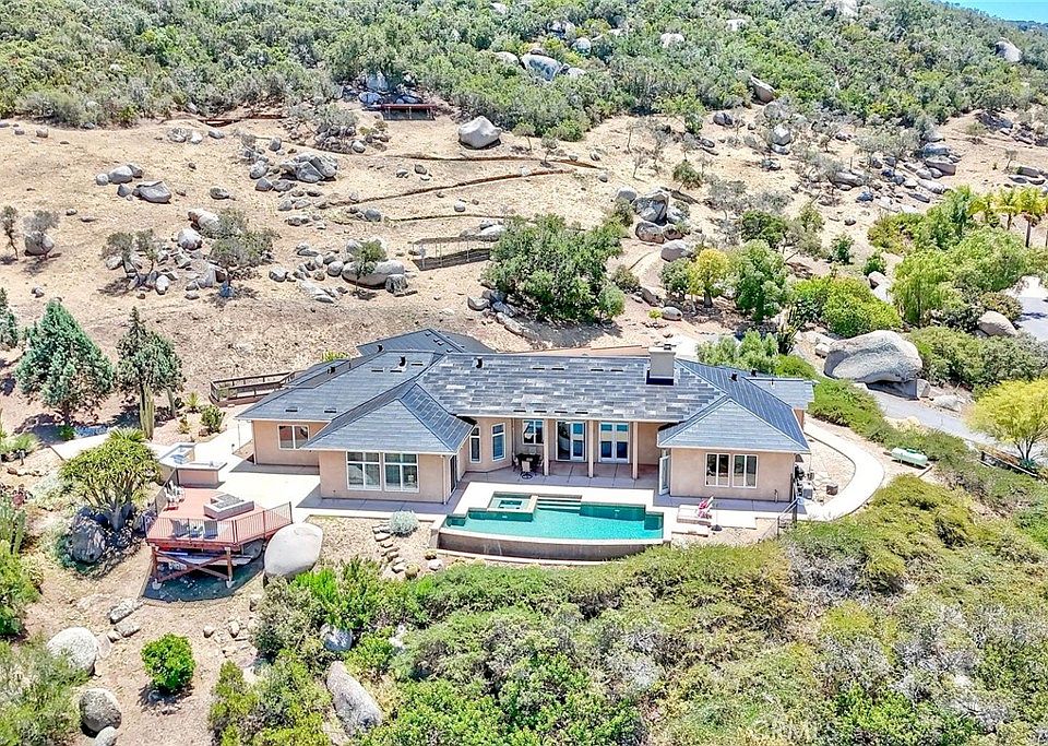 1st image of 29155 Buckshot Canyon Rd