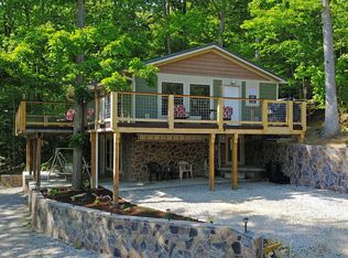 1912 Santa Fe Trl, Dandridge, TN 37725