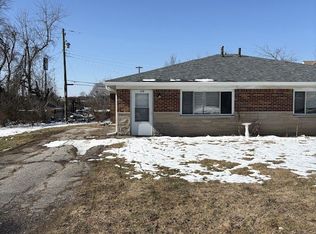 116-118 S Yancy Ln, Bloomington, IN 47404
