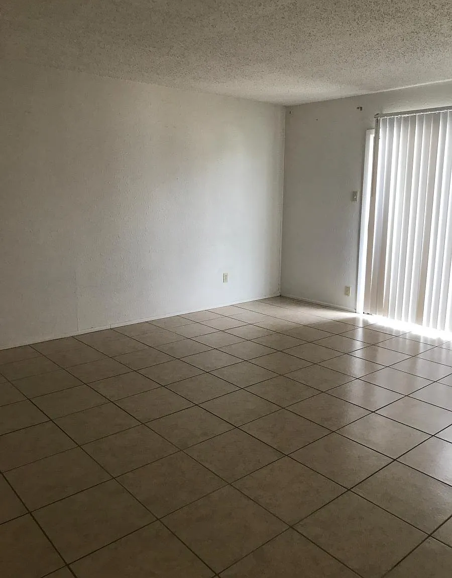 909 Quetzal Street — Photo 4