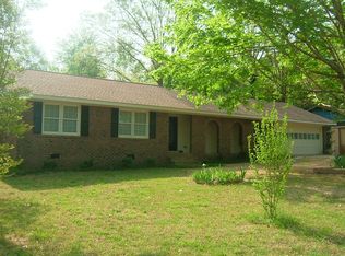 527 Cherokee Rdg, Athens, GA 30606