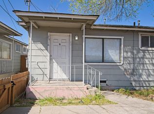 2516 D St, Sparks, NV 89431
