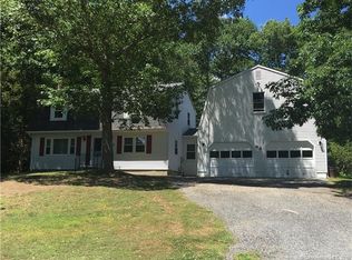 62 Arrowhead Dr, Griswold, CT 06351