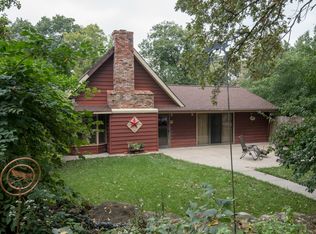 8020 SE Croco Rd, Berryton, KS 66409