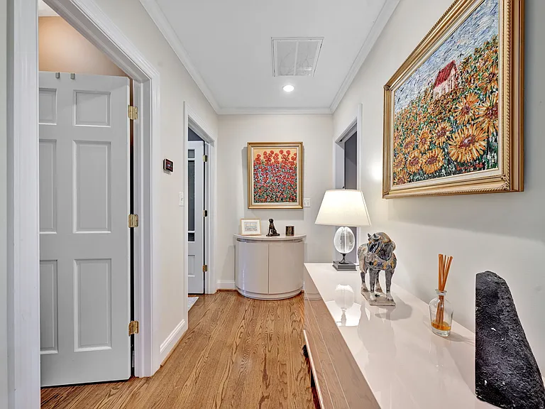 6907 Bradley Blvd — Photo 39