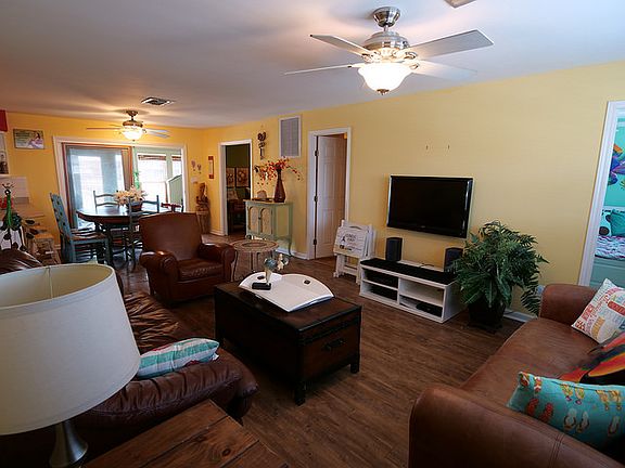 5th image of 22201 Lampasas Dr