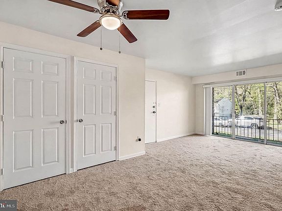 2nd image of 2310 Ewing Ave APT 201