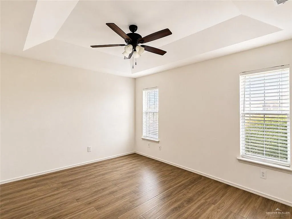2 bed, 2.0 bath, 910 sqft, $800 — Photo 4