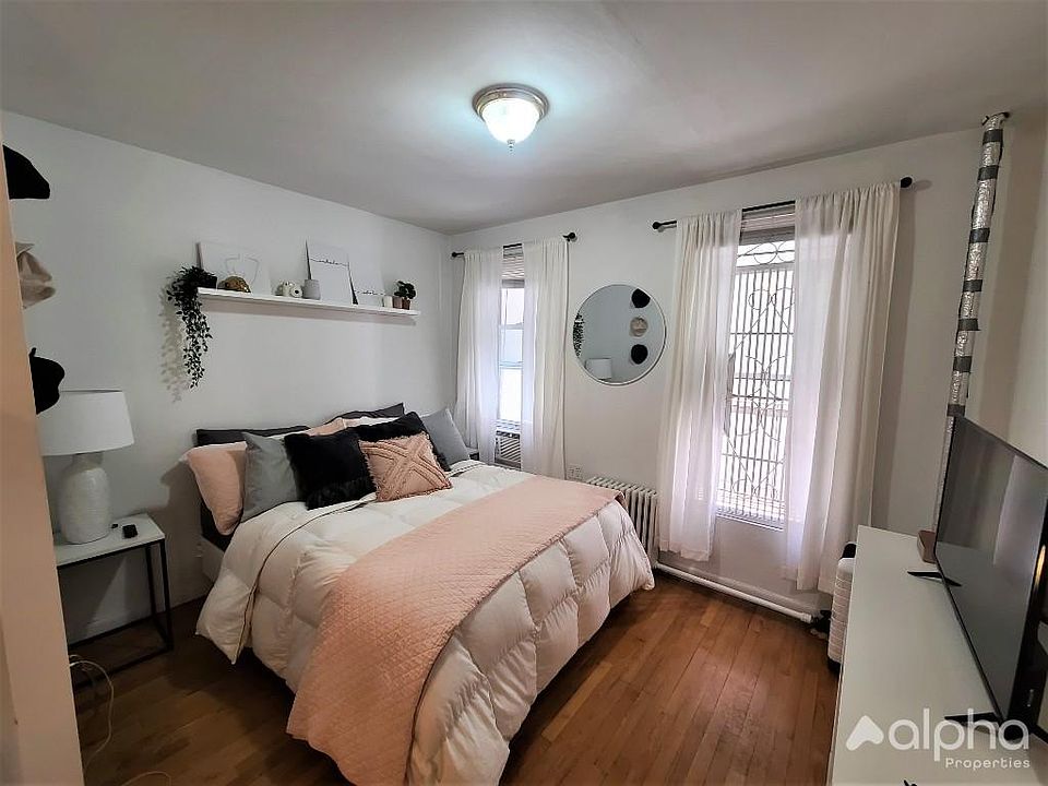 1st image of 1431 York Ave #4A