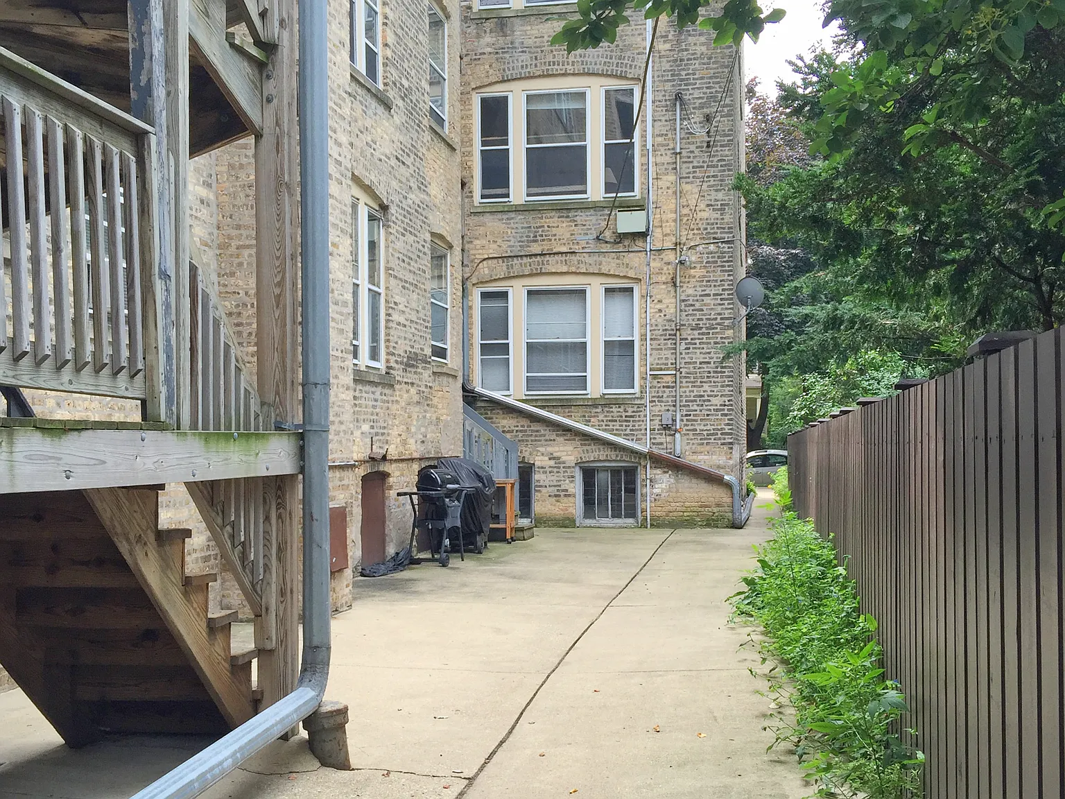Convenient, First Floor, 1 bedroom in great Evanston location! — Photo 2
