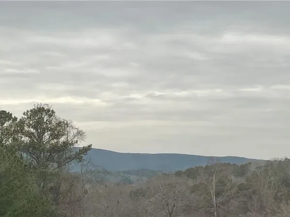 186 Red Cloud Dr, Waleska, GA 30183