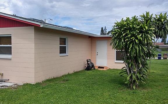 4th image of 21 Alcala Ave