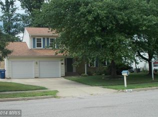 6026 Mayfair Ln, Alexandria, VA 22310