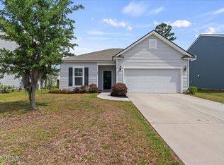 16 Toxaway Ln, Beaufort, SC 29906