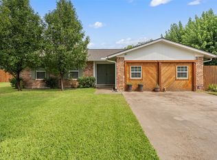 509 E Hayes Ave, Whitney, TX 76692